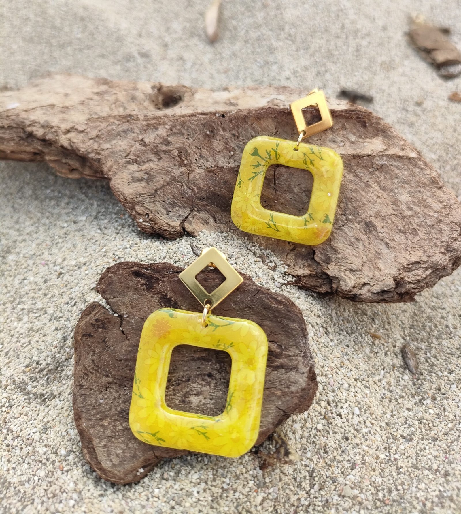 Boucles d'oreilles fleuries