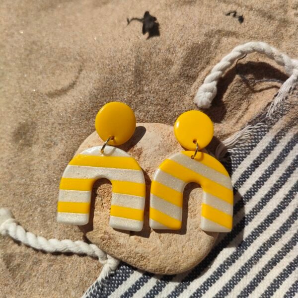 Boucles d'oreilles abeille