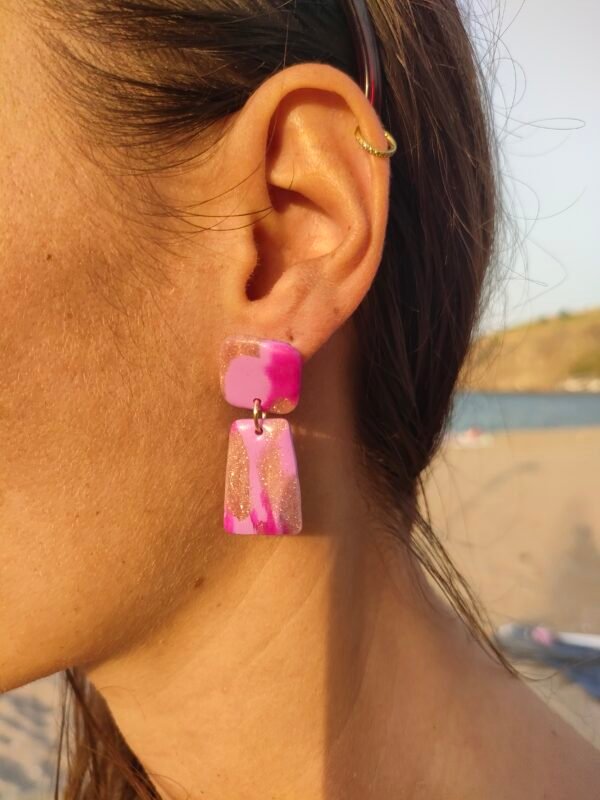 oplus_32 Boucles d'oreilles marbrées violettes