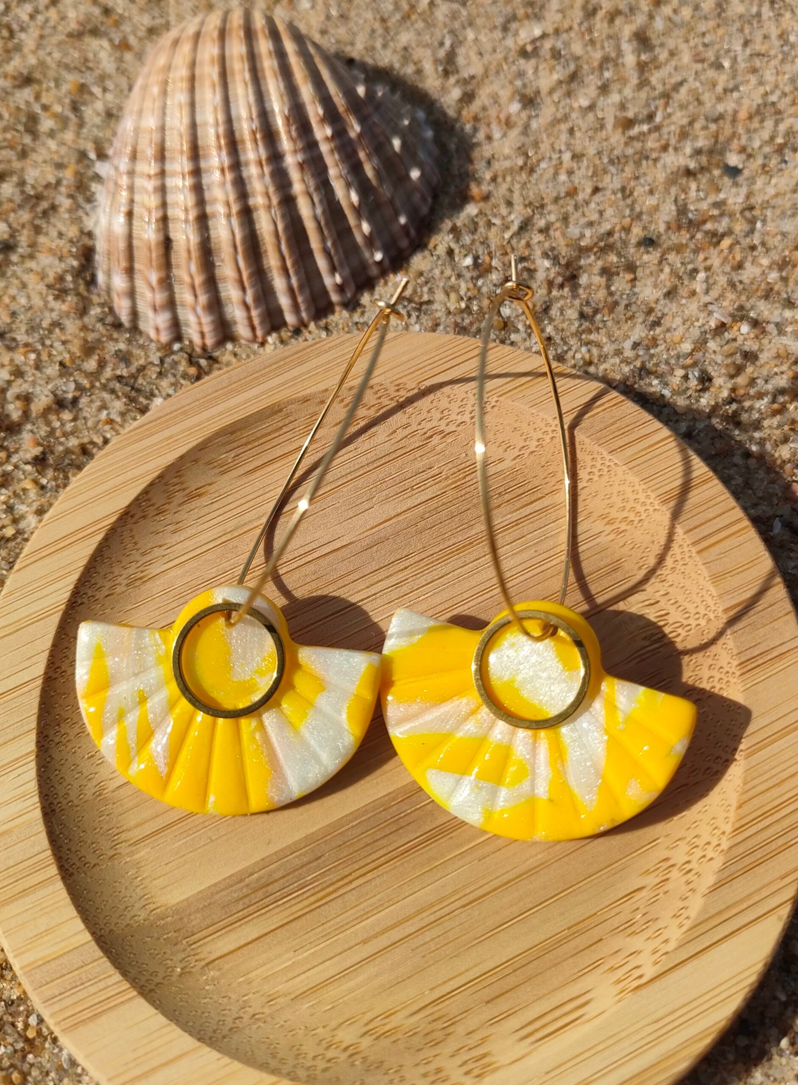 Boucles d'oreilles demi-soleil