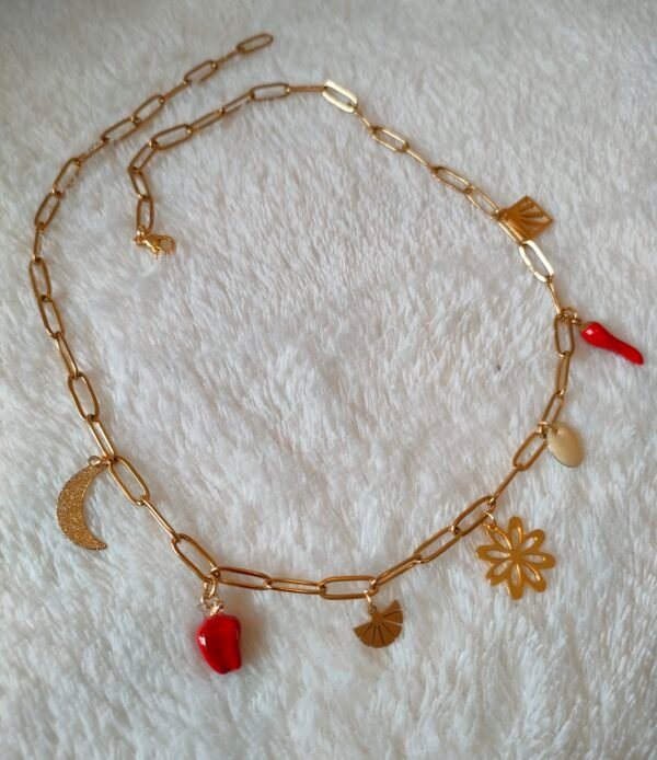 Collier breloques poivron rouge