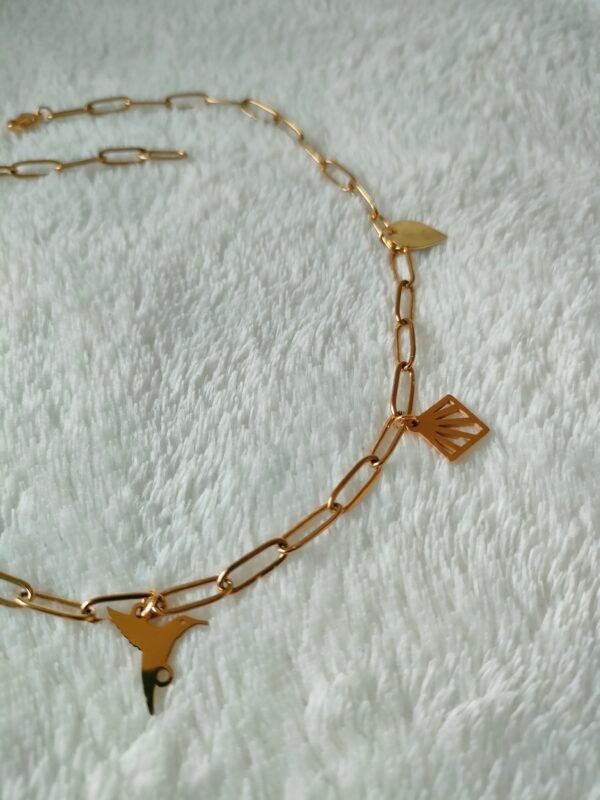 Collier doré breloques oiseau